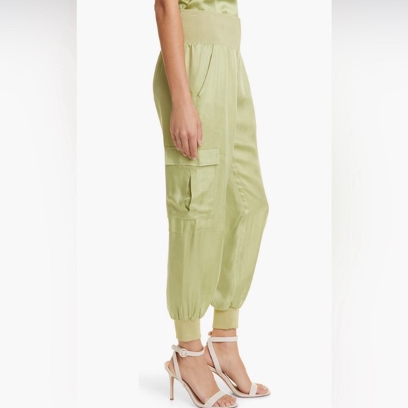 Cinq a Sept satin jogger cargo pants, size small - Picture 3 of 9